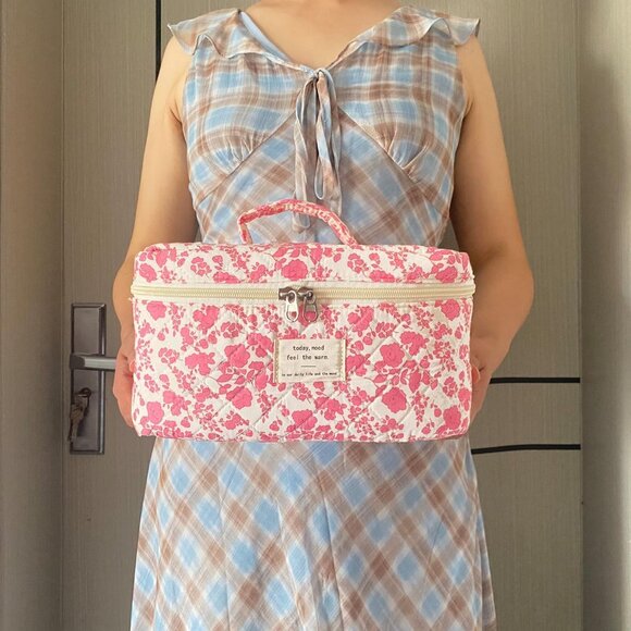 Pink Large Quilted Floral Makeup Bag Cute Soft Coquette Aesthetic Cosmetic Bag C - Picture 5 of 6